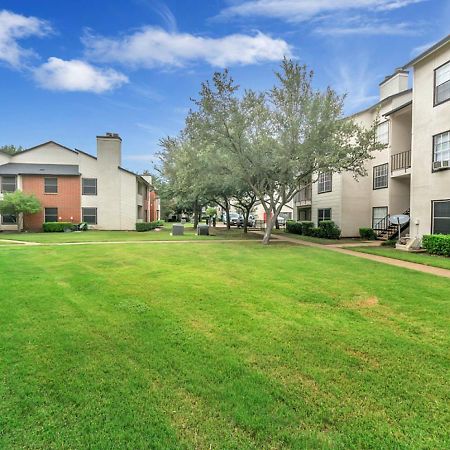 Landing At Oak Meadow - 1 Bedroom In Dallas Exteriér fotografie